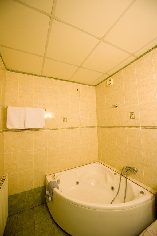 Agriani Hotel Ксанти Экстерьер фото